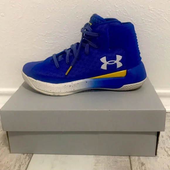 UNDER ARMOUR- Stephen Curry basketball shoes - Picture 1 of 4